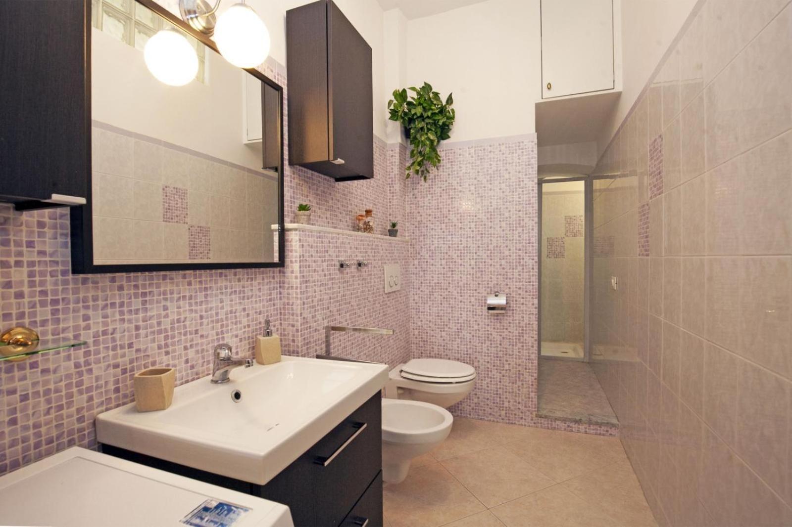 Apartamento "Ca Niella" Art And Fun 9 Minutes From The Sea Savona Exterior foto