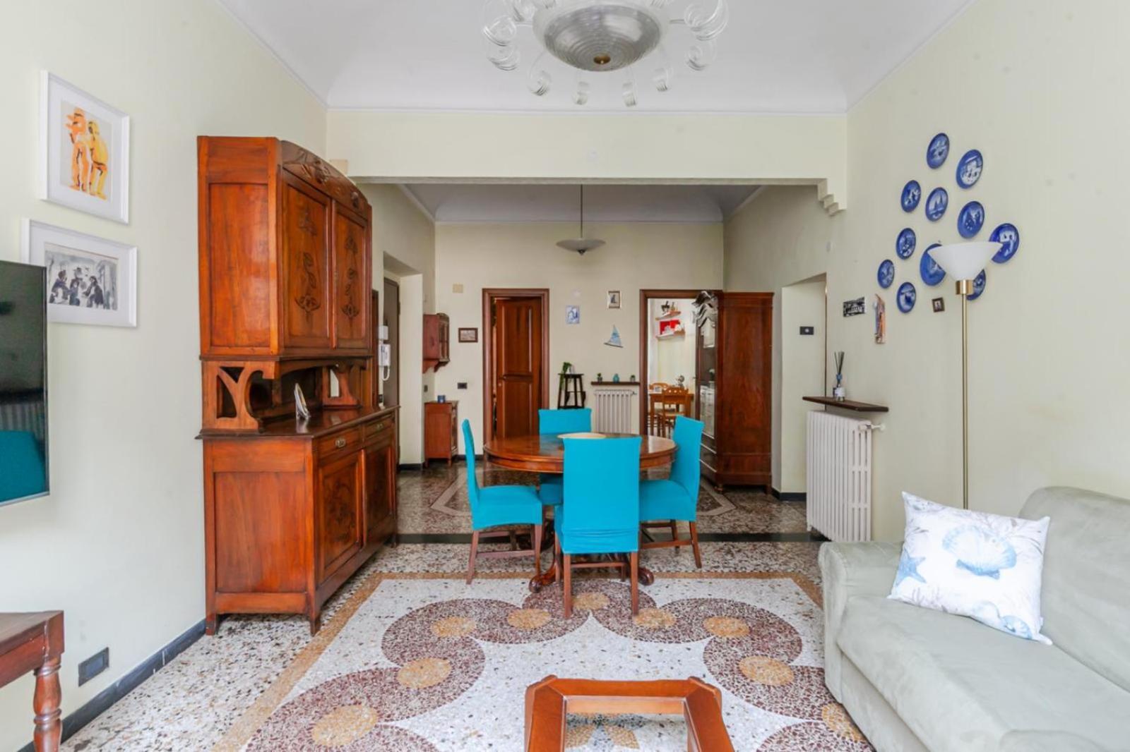 Apartamento "Ca Niella" Art And Fun 9 Minutes From The Sea Savona Exterior foto